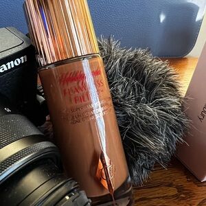 Charlotte Tilbury Flawless Filter in Deep Brown 6.5 Deep Fonce